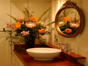 Mauka Bathroom
